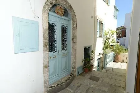 Apartamento Old Traditional House Mandrákion