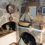 Lägenhet Old Traditional House Mandrákion