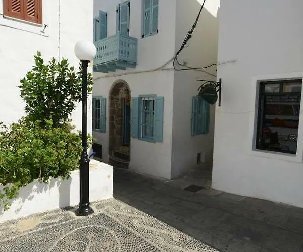 Old Traditional House شقة *